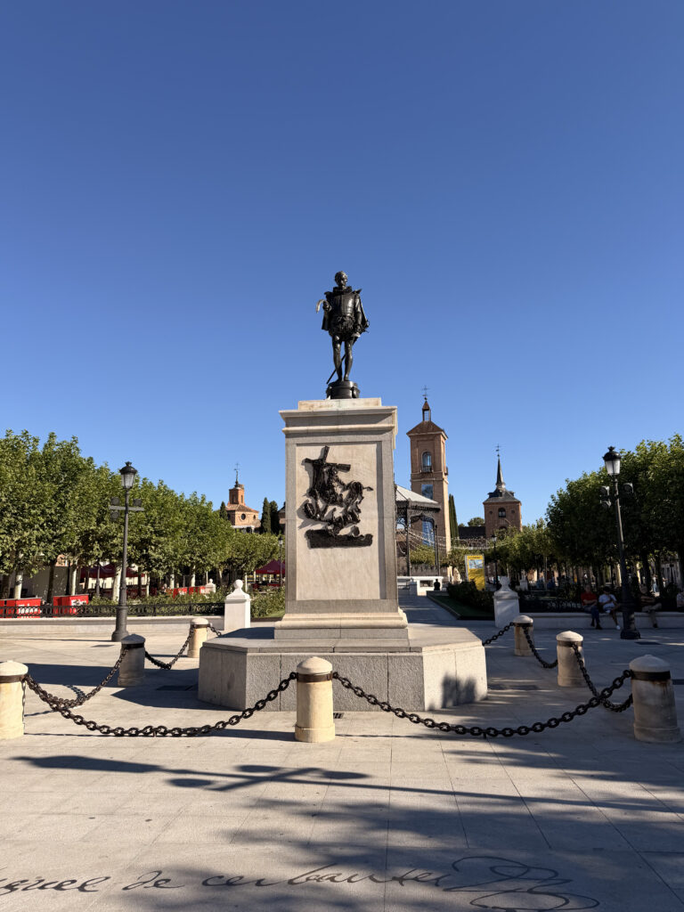 Plaza MIguel de Cervantes en Alcalá de Henares